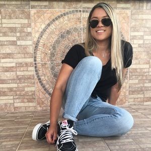 Meet your Posher, Michelle